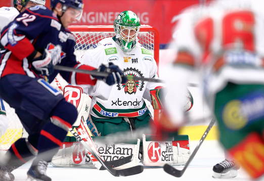 Frölundas målvakt Linus Fernström