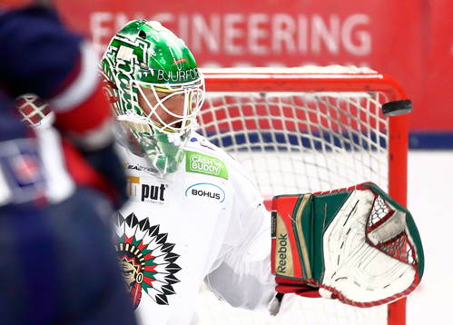 Frölundas målvakt Linus Fernström