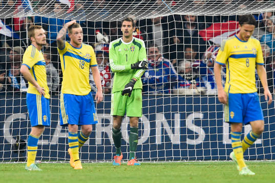 Sveriges Sebastian Larsson, John Guidetti, målvakt Andreas