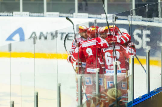 Modos Gustav Possler gör mål Peter Öberg Janos Hari