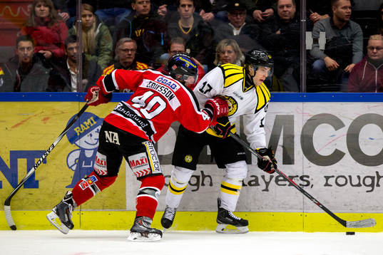 Brynäs Pathrik Westerholm och Örebros Anders Eriksson