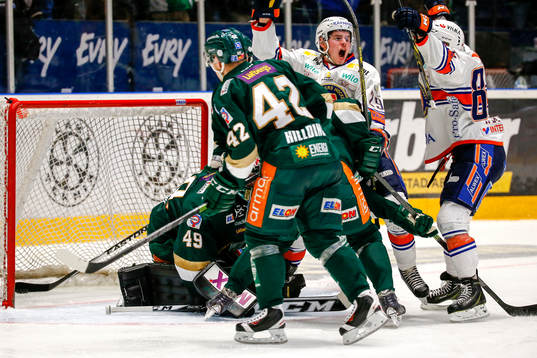 Växjös Robin Söderquist jublar
