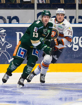 Färjestads Linus Persson  och Växjös Patrik Lundh