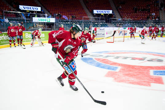 Frölundas Anton Axelsson innan ishockeymatchen i SHL