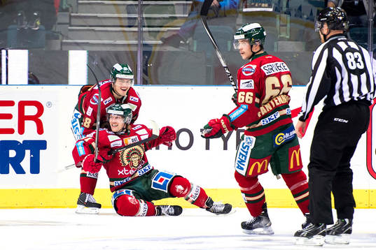 Frölundas Mathis Olimb jublar