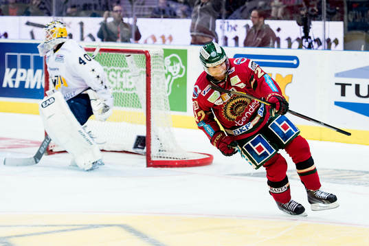 Frölundas Robin Figren jublar