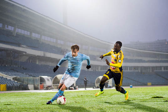 Malmö FFs Emil Forsberg och Helsingfors Gideon Baah