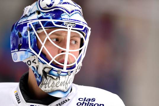 Leksands målvakt Oscar Alsenfelt på uppvärmningen