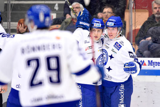 Leksands Tomi Sallinen jublar