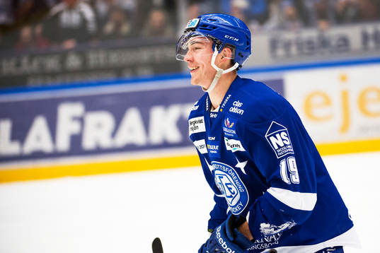 Leksands  Tobias Forsberg jublar