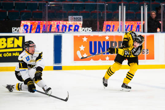 s Jonathan Andersson