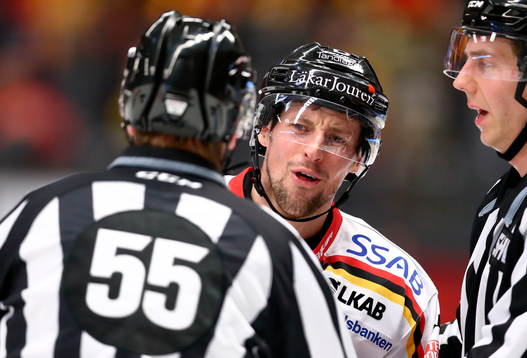 Luleås Chris Abbott reagerar på domslut