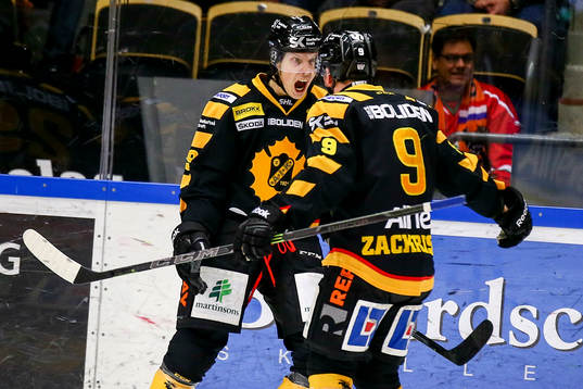 Skellefteås Oscar Sundqvist jublar
