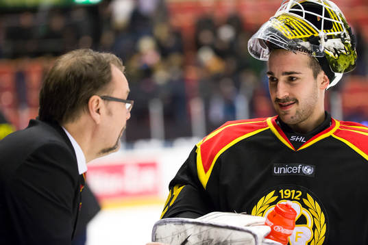 Brynäs målvaktstränare Per-Erik Alcén och målvakt