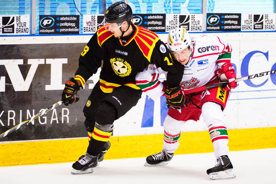 Brynäs Anton Rödin och Modos Albin Runesson