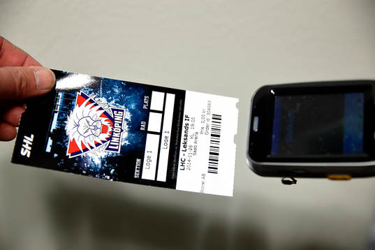 Biljett före ishockeymatchen i SHL mellan Linköping och