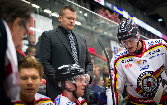 Luleås tränare Joakim Fagervall deppar