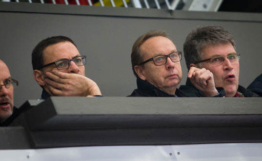 Tre Kronors tränare Pär Mårts och Peter Popovic på plats
