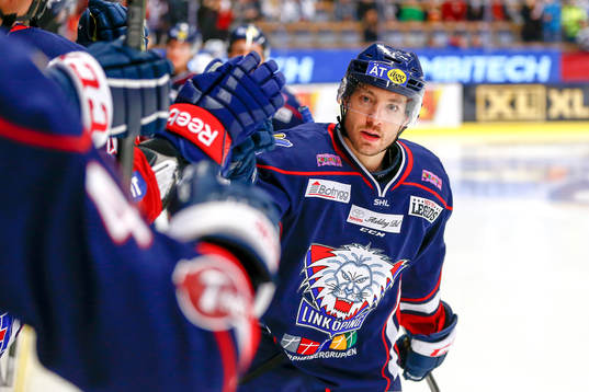 Linköpings Jacob Micflikier jublar