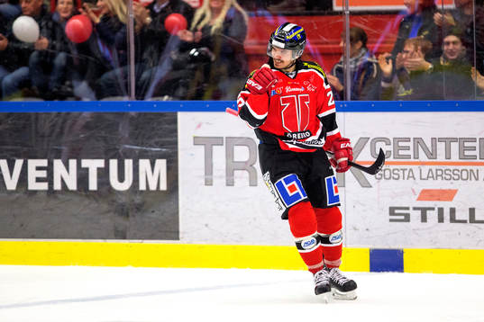 Örebros Martin Johansson jublar