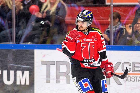 Örebros Martin Johansson jublar