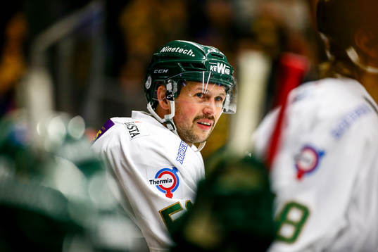 Färjestads Rickard Wallin har ont