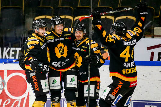 Skellefteås Oscar Sundqvist , Andrew Calof , Rob Schremp
