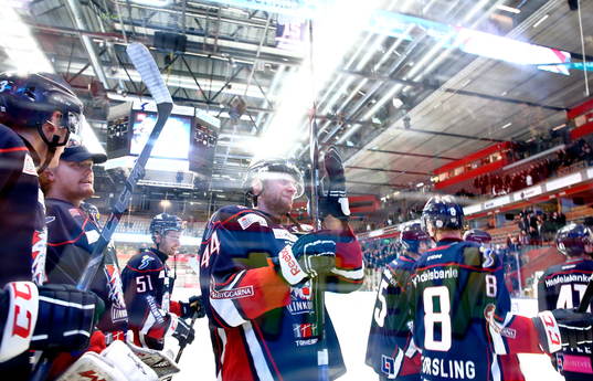 Linköpings Jonas Junland jublar