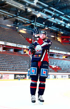 Linköpings Jonas Junland jublar