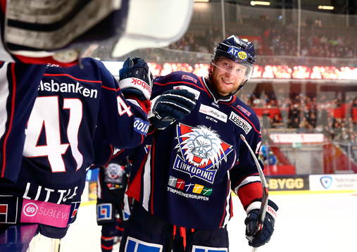 Linköpings Jonas Junland jublar