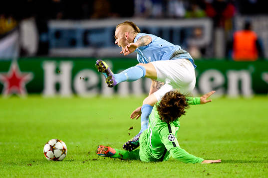 s Magnus Eriksson och Juventus Andrea Pirlo