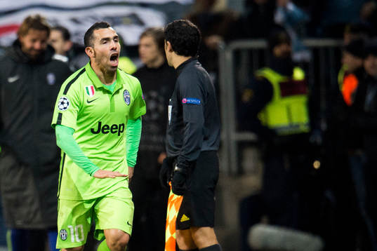 Juventus Carlos Tevez jublar