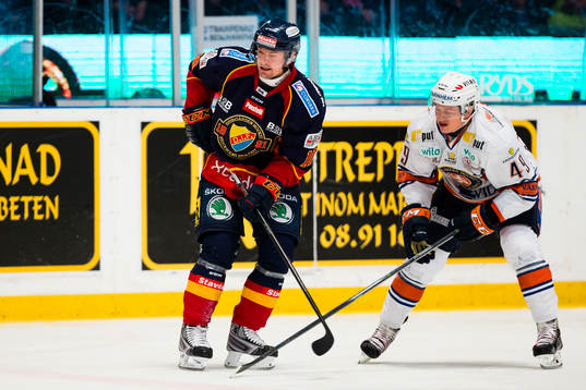 Djurgårdens Joakim Eriksson och Växjös Rhett Rakhshani