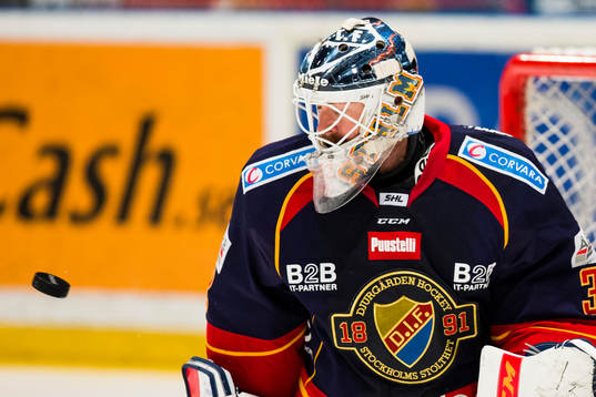 Djurgårdens målvakt Mikael Tellqvist