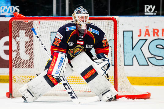 Djurgårdens målvakt Mikael Tellqvist