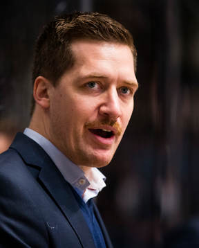 Växjös tränare Sam Hallam