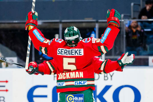 Frölundas Christian Bäckman jublar