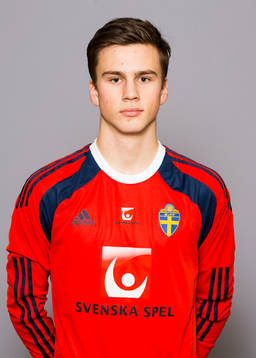 Douglas Bjäresten, som spelar i P16/98-landslaget