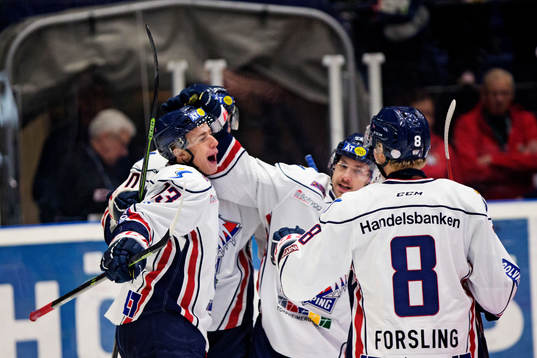 Linköpings Jakub Vrana firas