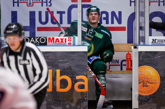 Färjestads Ludwig Byström deppar i utvisningsbåset