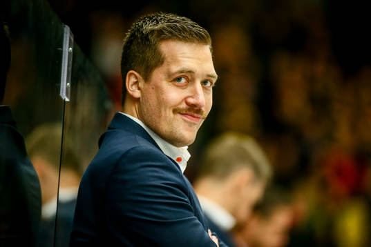 Växjös tränare Sam Hallam