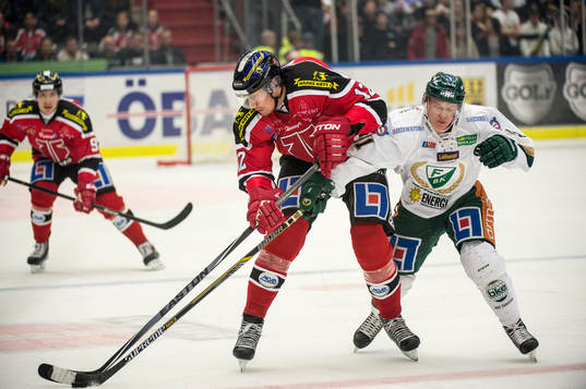 Örebros Marko Antilla och Färjestads Anssi Salmela