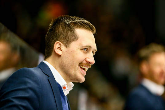 Växjös tränare Sam Hallam