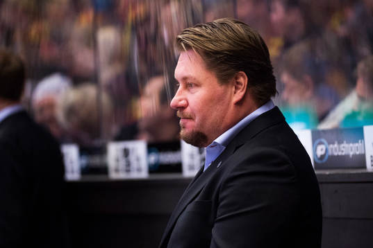 Leksands Huvudtränare Andreas Appelgren  deppar