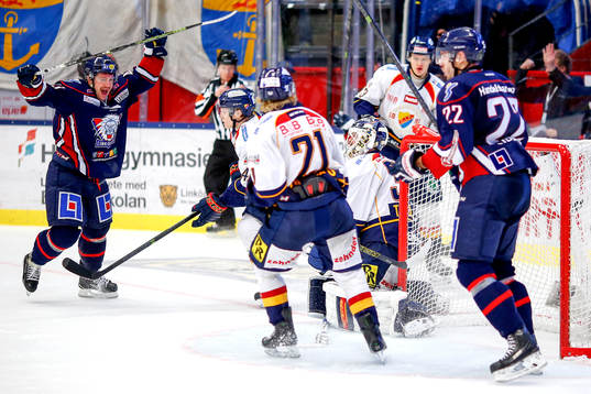 Linköpings Mattias Sjögren jublar