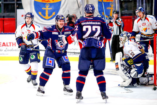 Linköpings Nichlas Hardt och Mattias Sjögren jublar