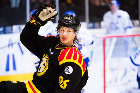 Brynäs Oskar Lindblom jublar