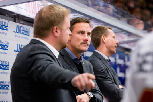 Frölundas Klas Östman, tränare Roger Rönnberg och