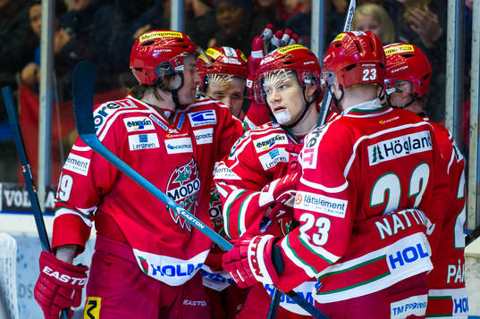 Modos Simon Önerud jublar