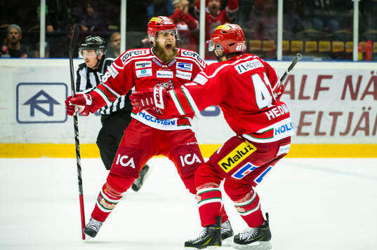 Modos Nichlas Torp gör sitt andra mål Modos Carl